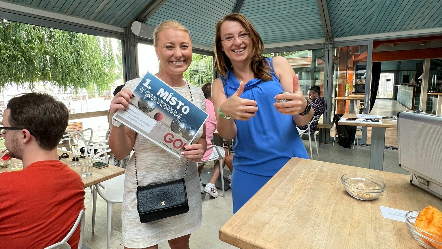 Kateřina Benešová a Pavla Eretová vyhrály turnaj GO! v petanque